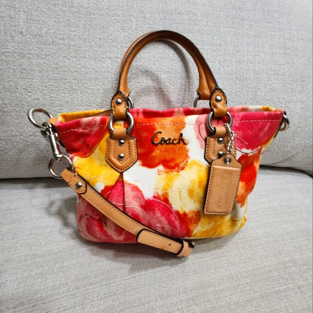Like New Rare Coach Ashley Floral Shoulder Bag Handbag Purse